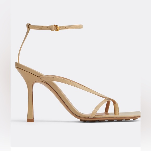 Authentic BOTTEGA VENTA Stretch Strap Sandal - Picture 8 of 14